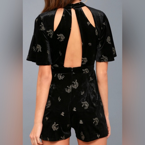 Black Velvet Embroidered Romper XS - Picture 3 of 11